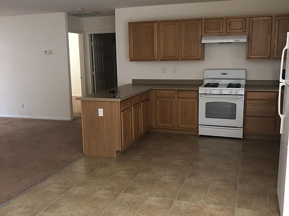 5th image of 6061 Bagley Ave APT 10