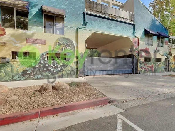 1629 10th St APT 2, Sacramento, CA 95814