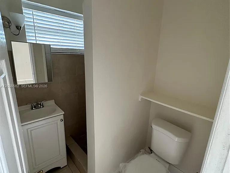 2443 Cleveland St #1 — Photo 5