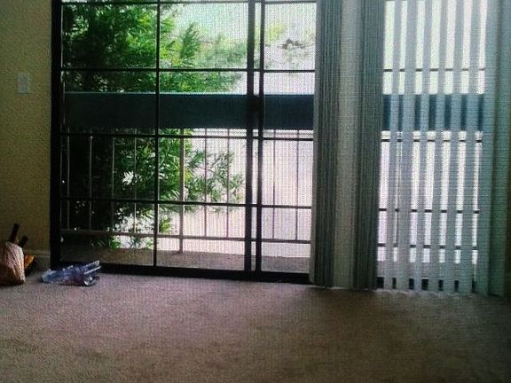 2nd image of 5130 S Jones Blvd Unit 205