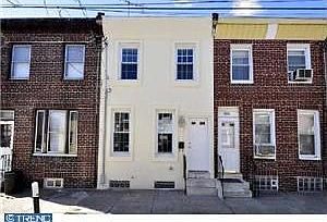 2nd image of 2352 E Hazzard St