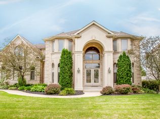 6739 Fieldstone Dr, Burr Ridge, IL 60527