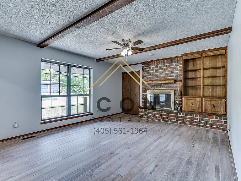 1912 N Gleason Ave — Photo 13