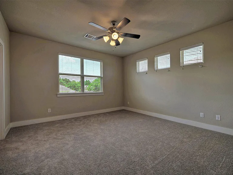 508 High Tech Dr #B — Photo 15