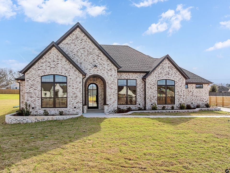 1st image of 11419 Tucker Cir