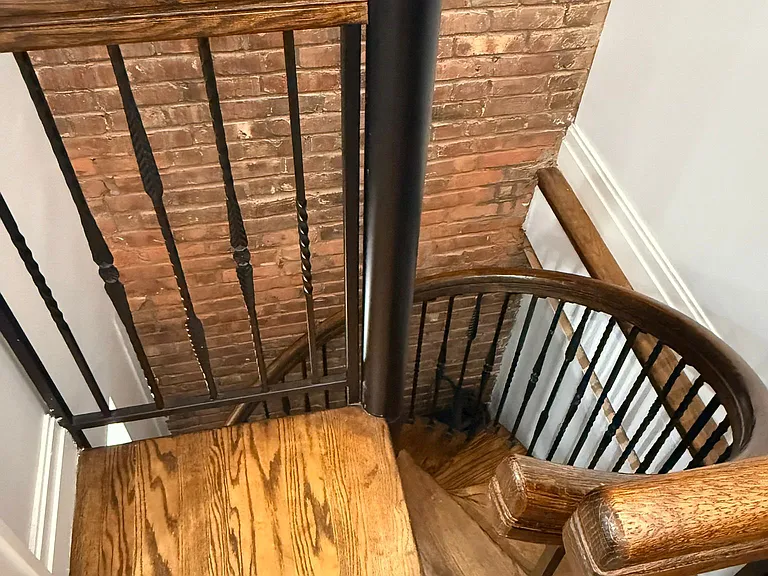 43 Columbia Pl #3R — Photo 3