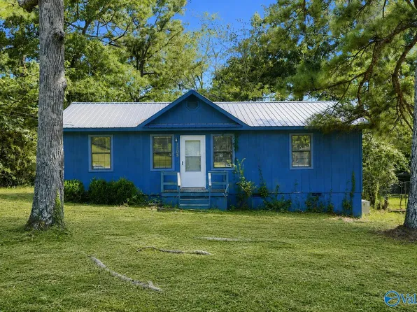 1505 Hardin Cir, Gadsden, AL 35903