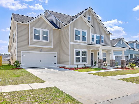 3rd image of 976 Arrowwood Way