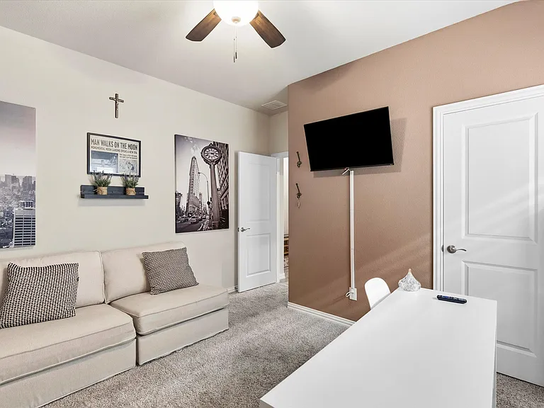 1512 Berry Ridge Trl — Photo 30