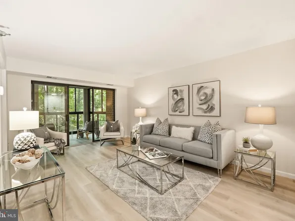 15100 Interlachen Dr #4-206, Silver Spring, MD 20906