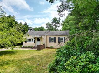 104 Marion Rd, Rochester, MA 02770