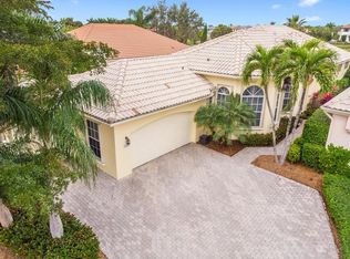 2442 Players Ct, Wellington, FL 33414