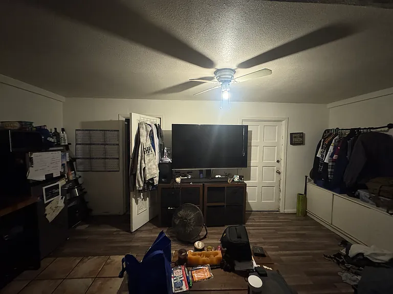 2961 Tobin Dr — Photo 5