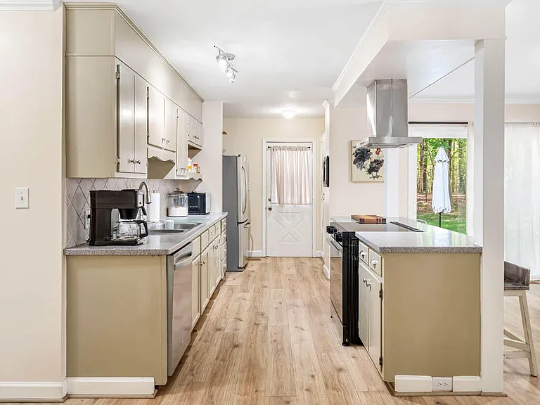 7 Twin Lakes Dr — Photo 15