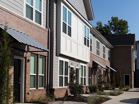 3rd image of 257 E Township St #1304