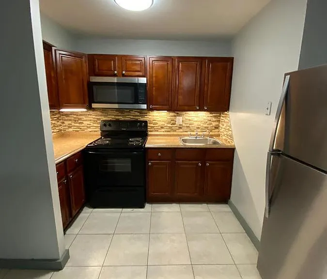 131 Clinic Dr #309 — Photo 7