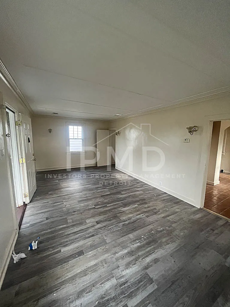 Building Photo - 3970 Bluehill St