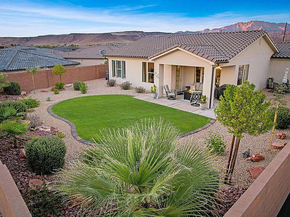 2nd image of 419 W Camino Oso Dr