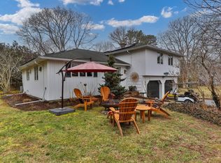 1 Captain Towne Rd, East Sandwich, MA 02537