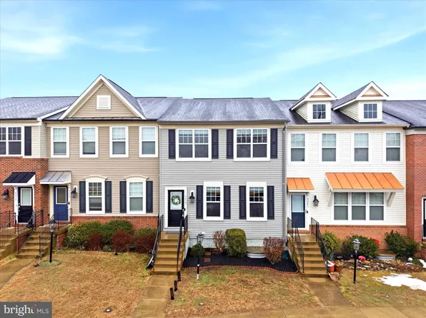 9239 Dawkins Crest Cir, Bristow, VA 20136