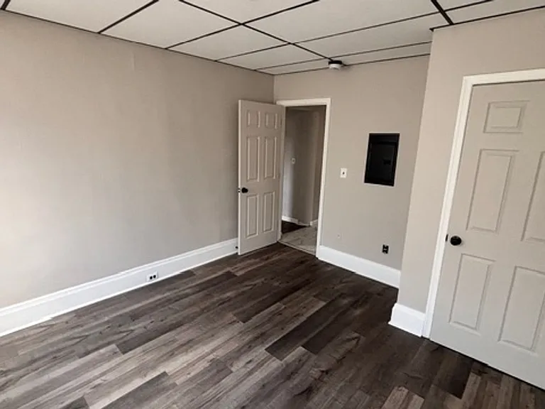 719 N 2nd St — Photo 5