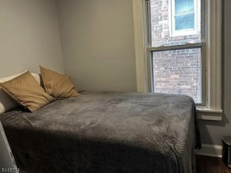 118 Lake Ave #2 — Photo 8