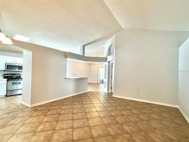 80 Pine Forest Pl — Photo 13