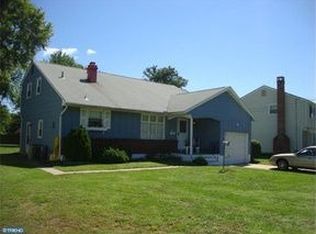 68 Radnor Blvd, Marlton, NJ 08053