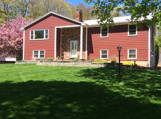 49 Ledgewood Dr, Danvers, MA 01923