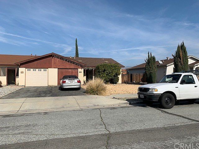 1st image of 1902 Pueblo Dr