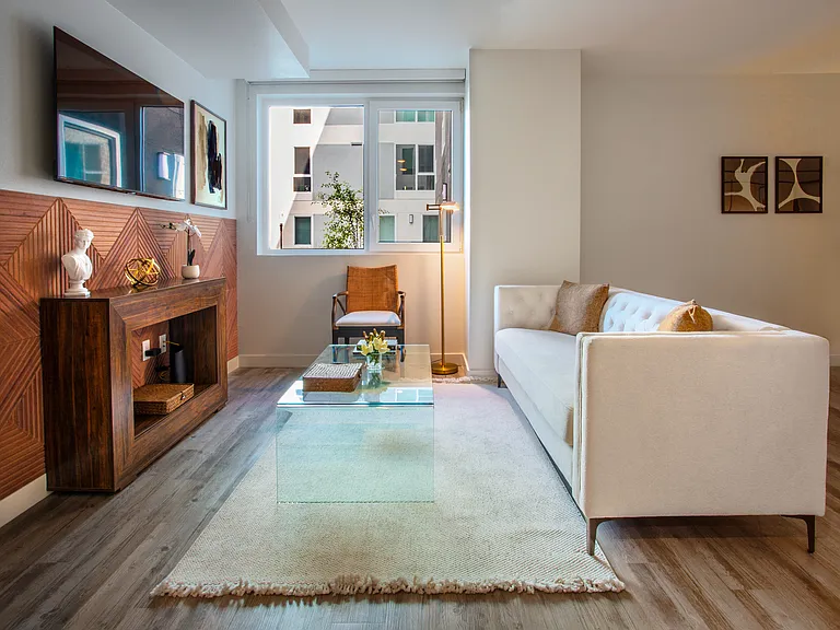 Crenshaw Lofts — Photo 13