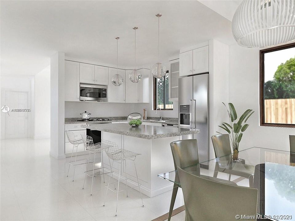 2nd image of 3176 Elizabeth St #3174