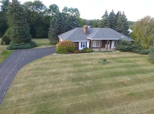 6990 Michelle Dr, Roscoe, IL