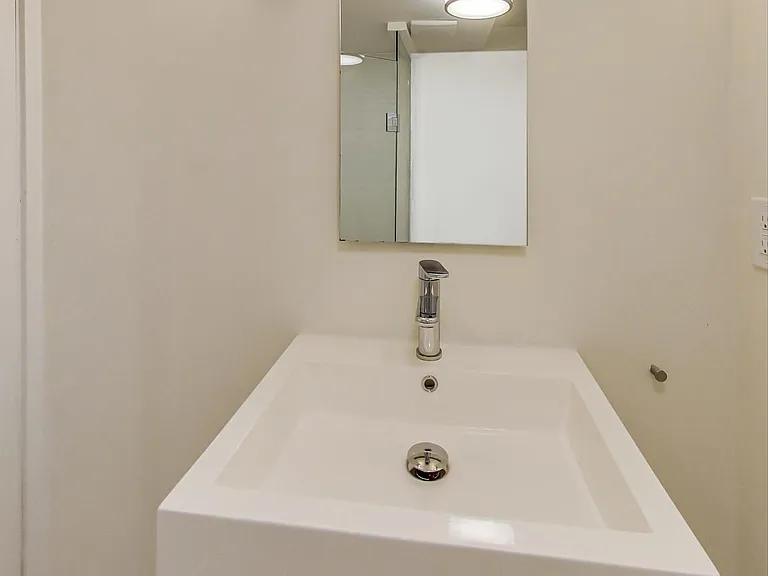 669 Euclid Ave #LOWER — Photo 21