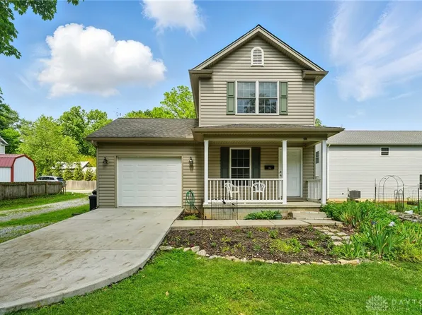302 Corry St, Yellow Springs, OH 45387