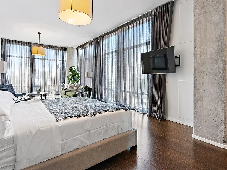 700 12th Ave S #1101 — Photo 42