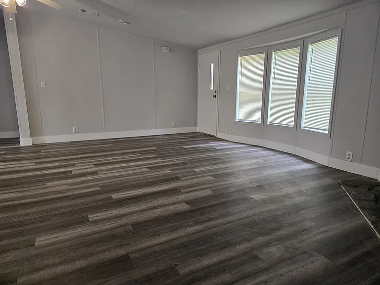 7538 Sycamore St — Photo 12