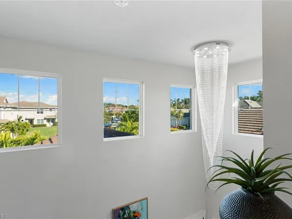 4688 Arboretum CIR #201, NAPLES, FL 34112