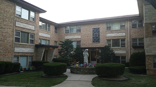 1st image of 4850 N Linder Ave APT 1C