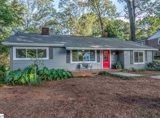 16 Lady Marion Ln, Greenville, SC 29607