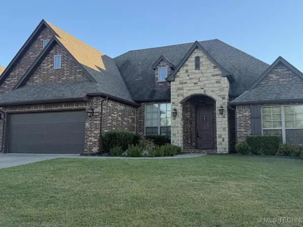 9502 E 91st St N, Owasso, OK 74055