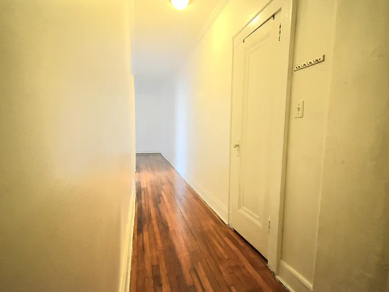 165 Augusta St #B9 — Photo 4