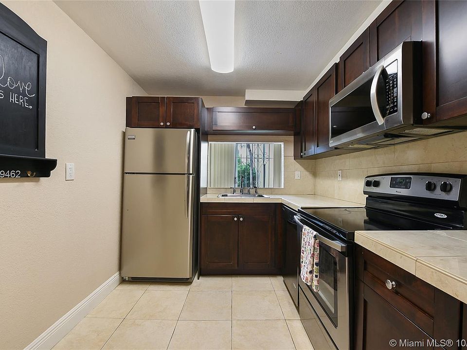 1st image of 9440 W Flagler St APT 107