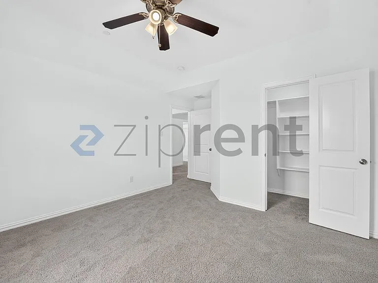 205 Somerset Dr — Photo 30