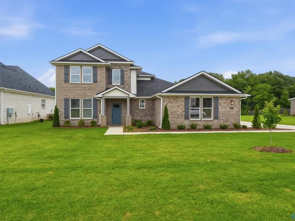 311 Merrydale Dr, Huntsville, AL 35811