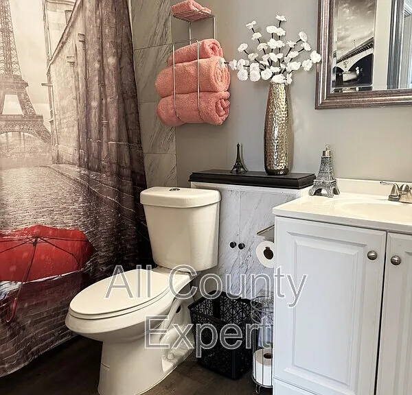 5760 Charleston Ln — Photo 10