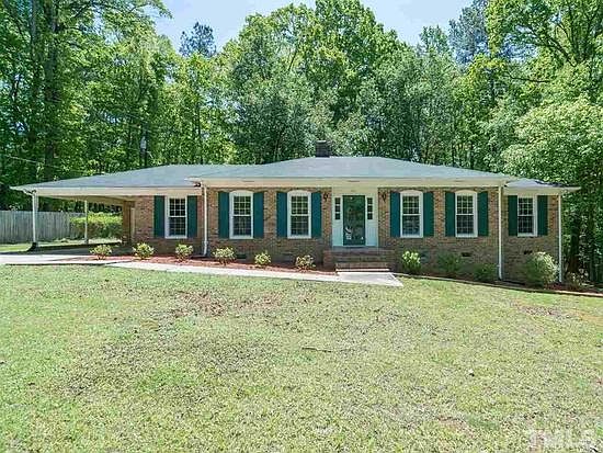 1st image of 808 Clarion Dr