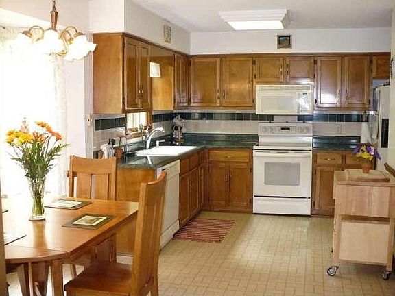 Updated Kitchen with Plenty of Room