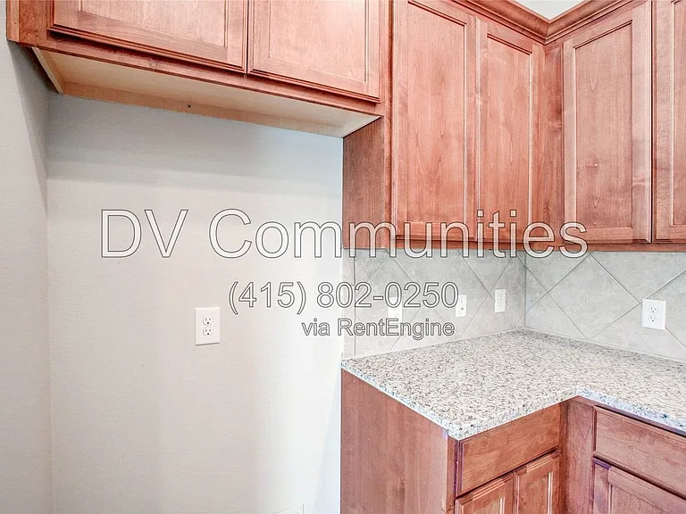 139 Long Canyon Ln — Photo 4