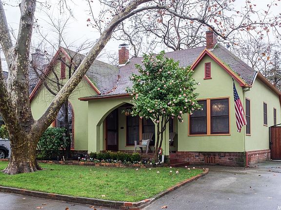 3rd image of 1716 41st St